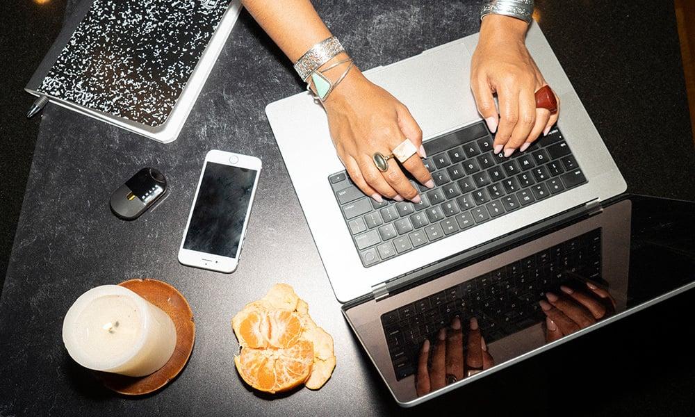 special 3370959 photo